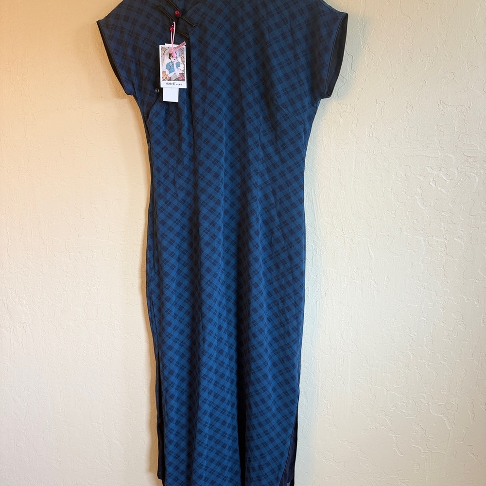 Elegant Blue Checkered Chinese QiPao